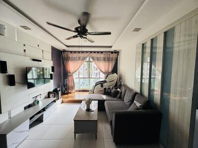 For Sale - 449 Yishun Ring Road