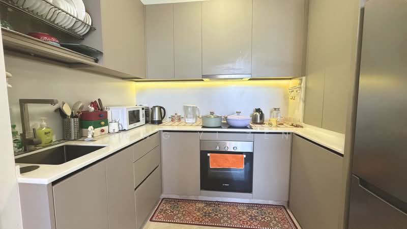 The Enclave Holland, 131 Holland Road, 4 Bedrooms, 1,410 sqft, Condominium For Sale, by Heng Yi Zen, 60161206 - Kitchen - PropertyGuru.com.sg