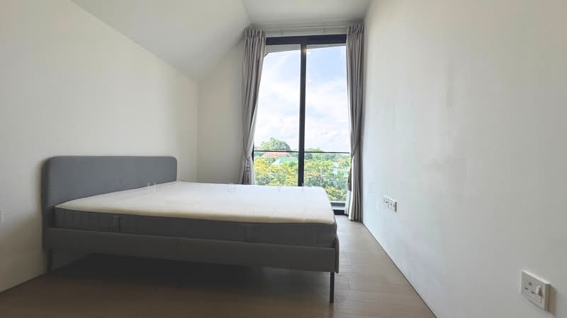 The Enclave Holland, 131 Holland Road, 4 Bedrooms, 1,410 sqft, Condominium For Sale, by Heng Yi Zen, 60161206 - Bedroom - PropertyGuru.com.sg