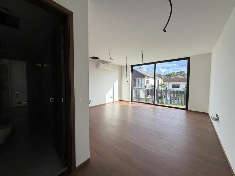 For Sale - ⭐️ Croucher Mansion ⭐️