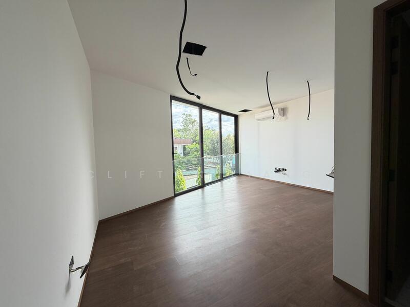 For Sale - ⭐️ Croucher Mansion ⭐️