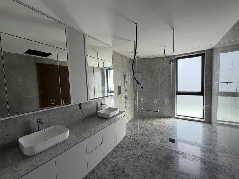 For Sale - ⭐️ Croucher Mansion ⭐️