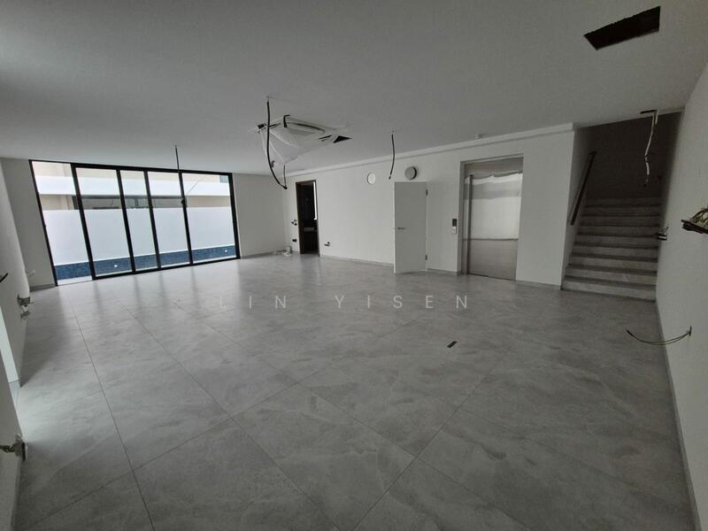 Basement Entertainment Area with Pool