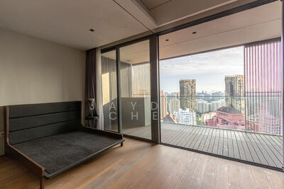 For Sale - OUE Twin Peaks