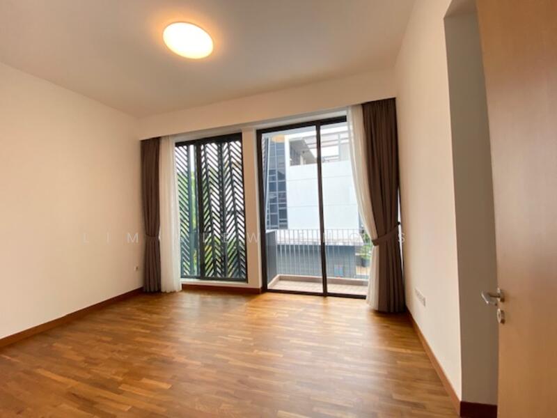 2nd floor - Master Bedroom