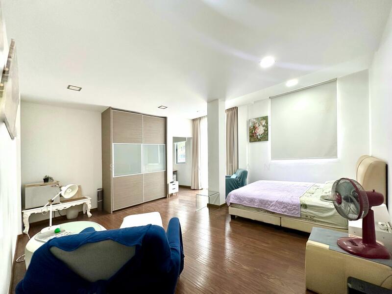 For Rent - Super Cheap ensuite and spacious bedroom in Terrace house for rent!!