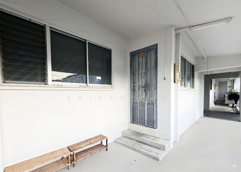 Spacious corridor space with privacy