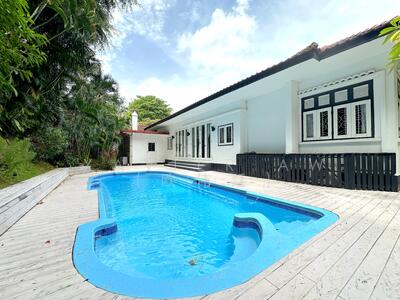 For Rent - King Albert Park