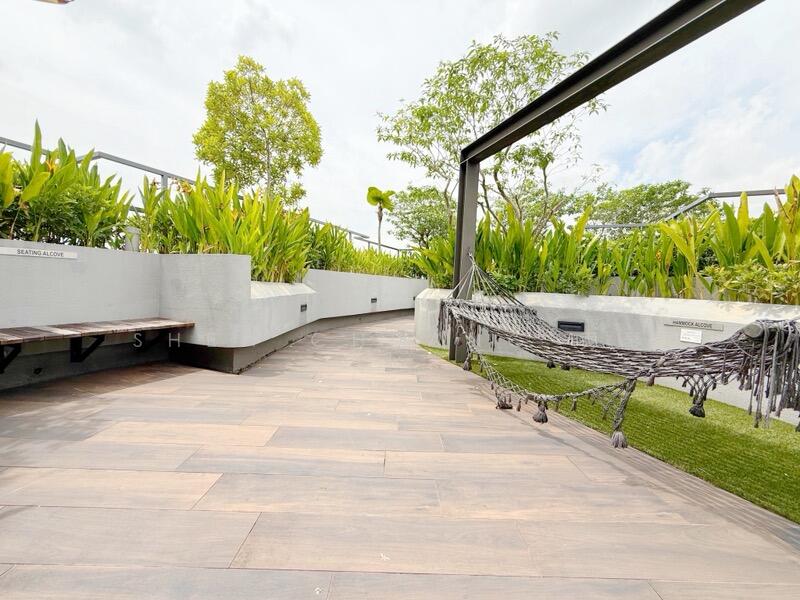 Hammock R&R at Roof Terrace