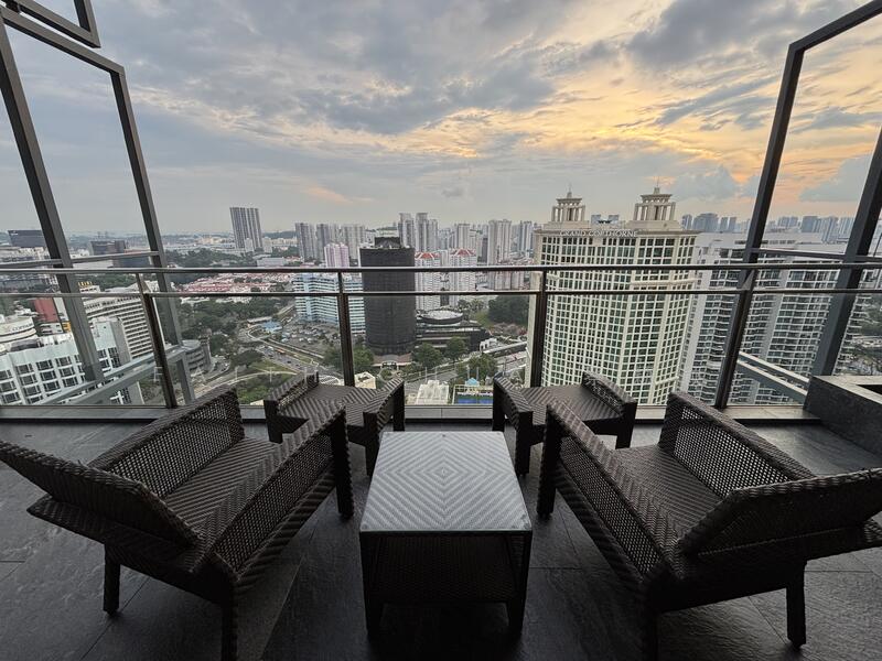 For Rent - Rivergate