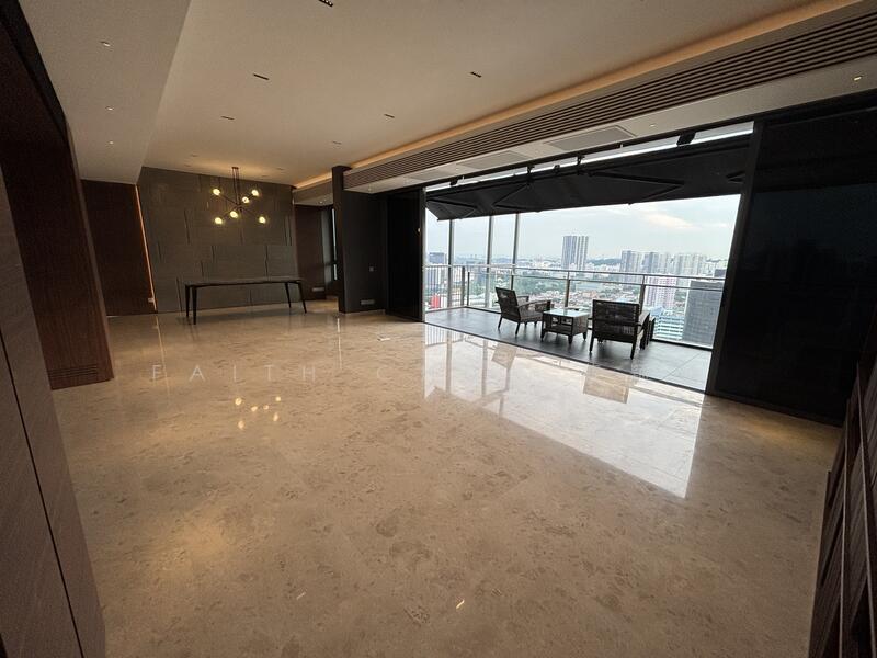 For Rent - Rivergate