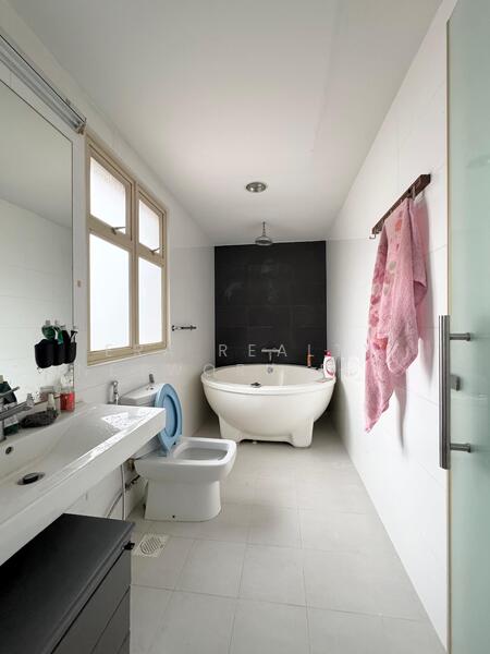 Park Villas, Park Villas Rise, Ang Mo Kio / Bishan / Thomson, 4 Bedrooms, 3,360 sqft, Terraced House For Sale, by Phoebe, 60161470 - PropertyGuru.com.sg