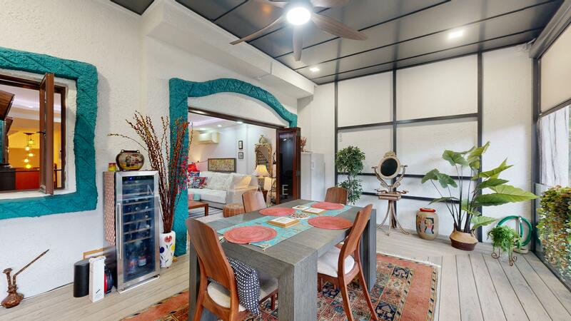 For Sale - Kew Residencia