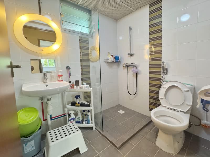 Common Bathroom
