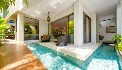 For Sale - ⭐️HUGE CORNER TER WITHIN 1KM TO HENRY PARK PRIMARY SCH. NEAR DOVER MRT, GHIM MOH RD MARKET & MORE!⭐️