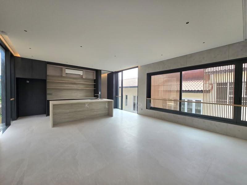 ⭐️⭐️LANDED7772@BRAND NEW DETACHED WALK TO MRT, Sea Breeze Ave, Guan Soon Road, Upper Changi Road, Harvey Ave, Bedok / Upper East Coast, 6 Bedrooms, 10,300 sqft, Bungalow House For Sale, by K L Goh, 60161816 - Kitchen - PropertyGuru.com.sg