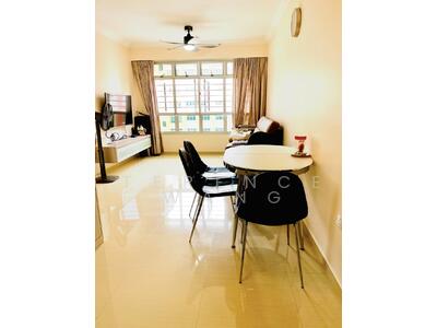 For Rent - 180A Rivervale Crescent