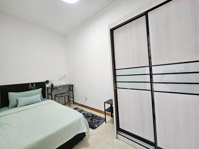 For Rent - 8 @ Mount Sophia