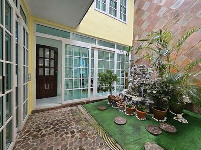 For Sale - Holland, Tanglin, Bukit Timah