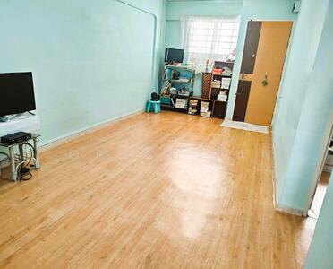 For Sale - 712 Yishun Avenue 5