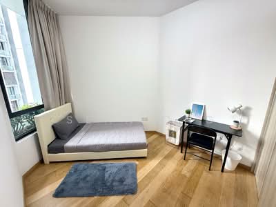 For Rent - The Crest