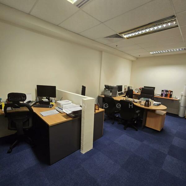 Only 300m to Telok Ayer MRT! Cheap & Spacious Office For Rent!, 3 Phillip Street, 1,600 sqft, Office For Rent, by Aren Goh, 60162175 - Study - CommercialGuru.com.sg
