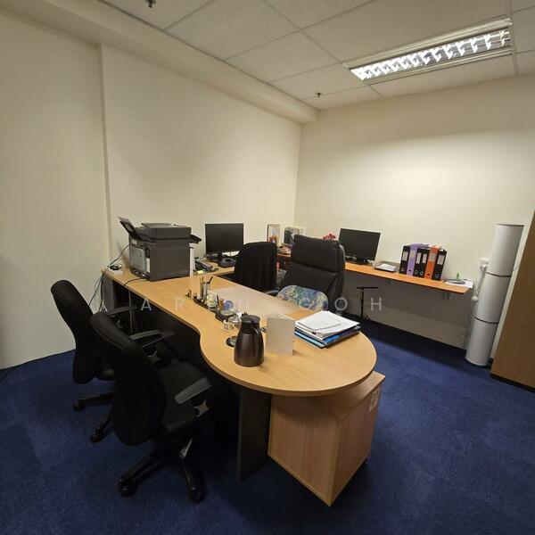 Only 300m to Telok Ayer MRT! Cheap & Spacious Office For Rent!, 3 Phillip Street, 1,600 sqft, Office For Rent, by Aren Goh, 60162175 - Study - CommercialGuru.com.sg