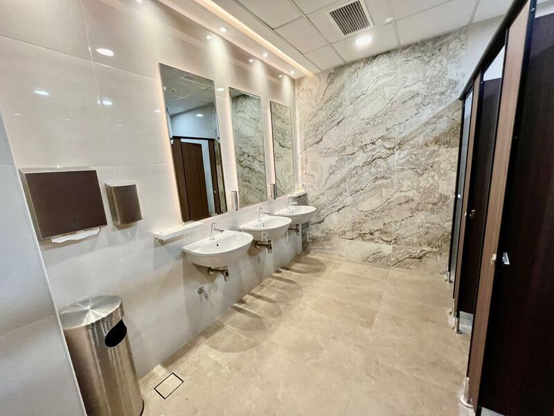 Commercial Space for Office/Commercial/International School 5 mins walking from Dhoby Ghaut MRT, Clemenceau Ave, 11,300 sqft, Mall Shop For Rent, by Marjorie Teo, 60162268 - CommercialGuru.com.sg
