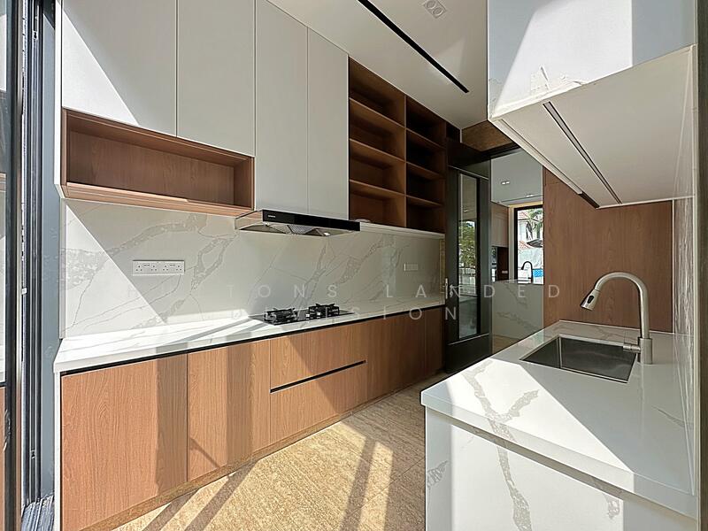 Wet Kitchen