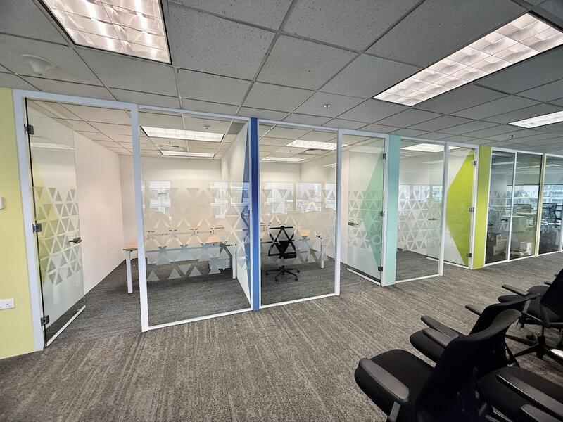 Raffles City Tower, 250 North Bridge Road, 10,710 sqft, Office For Rent, by Joanna Zhou, 60162450 - Study - CommercialGuru.com.sg