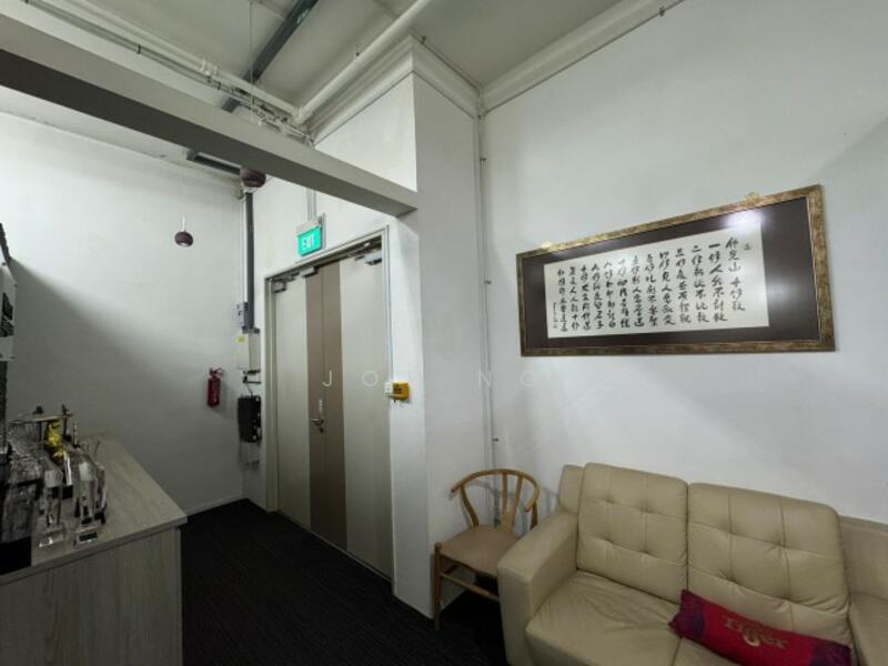 Midview City, 18 Sin Ming Lane, 1,432 sqft, Light Industrial (B1) For Rent, by Joe Ng, 60162523 - CommercialGuru.com.sg