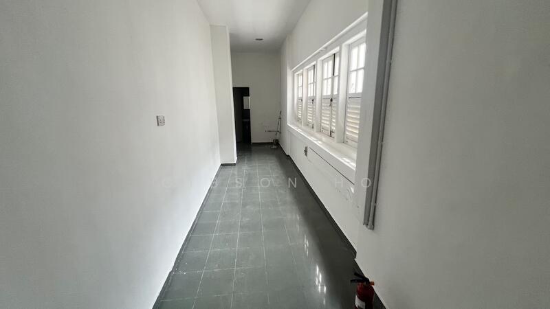 Rental at Tanjong Pagar 4-story Shophouse, , 6,000 sqft, Shop / Shophouse For Rent, by Gibson Ho, 60162576 - Hallway - CommercialGuru.com.sg