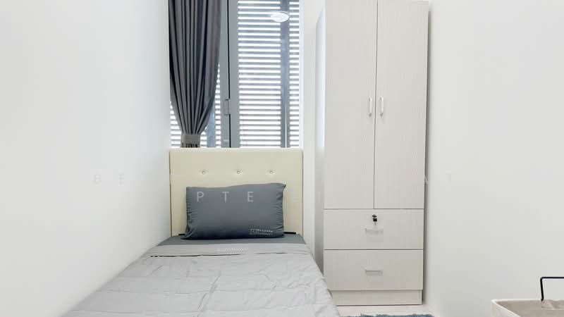 Horizon Residences, 43 PASIR PANJANG HILL, Room Rental, 100 sqft, Condominium For Rent, by Bespoke Habitat Pte Ltd, 60162632 - 04-07 STND2 - PropertyGuru.com.sg