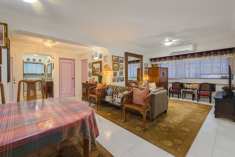 For Sale - 188 Pasir Ris Street 12