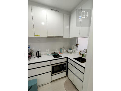 For Rent - Parc Botannia