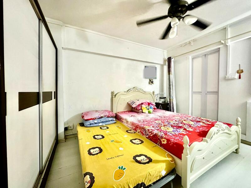For Sale - 427 Yishun Avenue 11