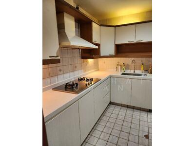 For Rent - Parbury Hill Condominium