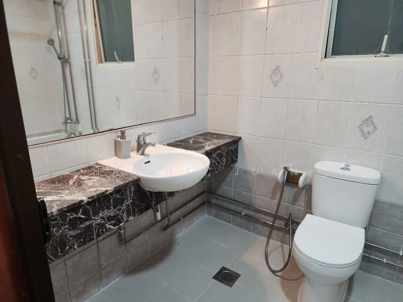 Parbury Hill Condominium, 38 Parbury Avenue, 2 Bedrooms, 829 sqft, Condominium For Rent, by Han Hai Juan, 60162917 - PropertyGuru.com.sg