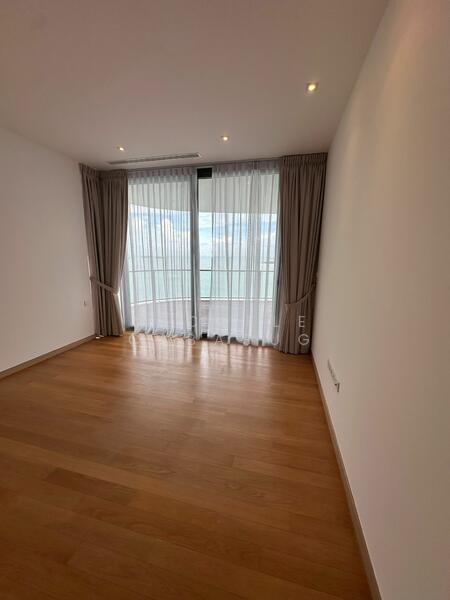 For Rent - Cape Royale