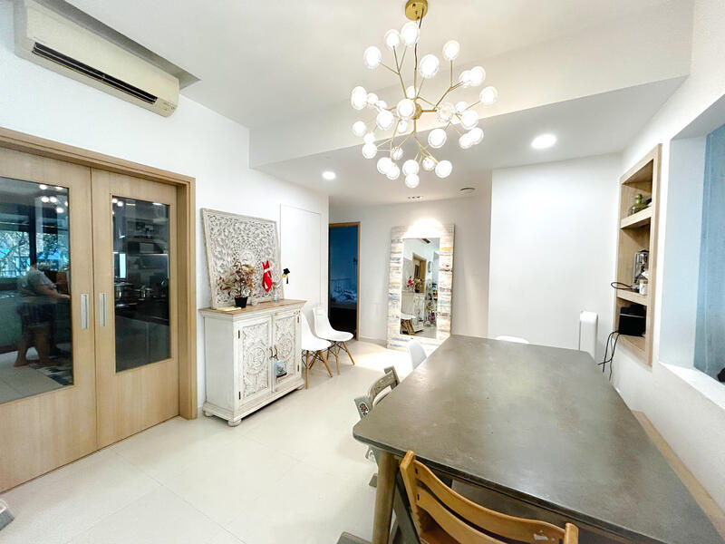For Rent - Varsity Park Condominium