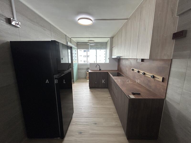 For Rent - 319 Bukit Batok Street 33
