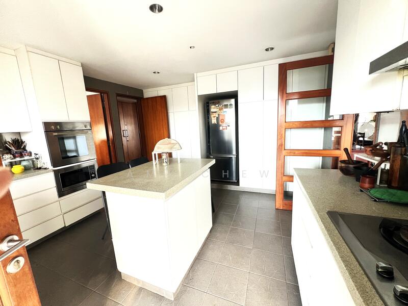 For Rent - Wing on Life Garden