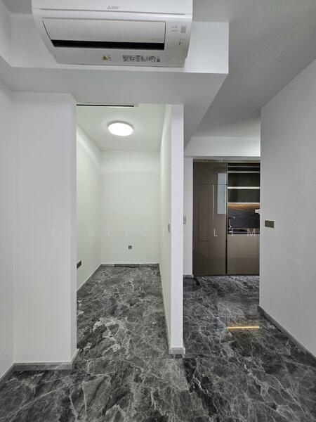 Study room/ Helper's room