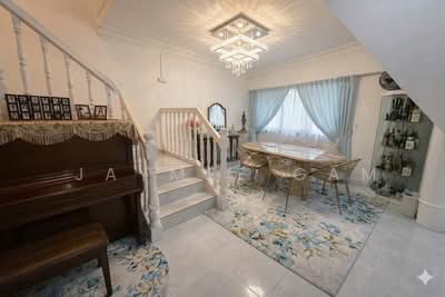 For Sale - 542 Serangoon North Avenue 4