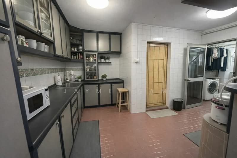 542 Serangoon North Avenue 4, 542 Serangoon North Avenue 4, 3 Bedrooms, 1,668 sqft, HDB Flat For Sale, by Jaymee Gam, 60163196 - Kitchen - PropertyGuru.com.sg