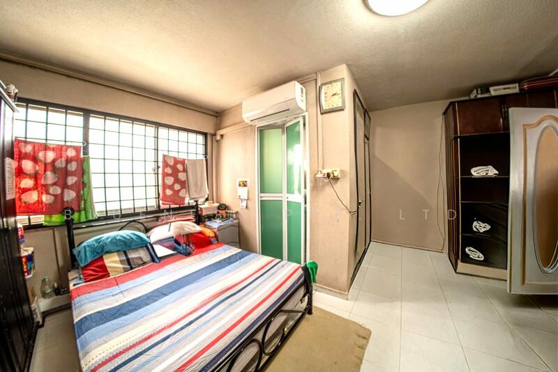 354 Choa Chu Kang Central HDB Flat For Sale at S$ 679,000 | PropertyGuru Singapore - Bedroom