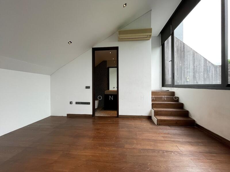 For Rent - The Green Collection Modern terrace Golf Course view