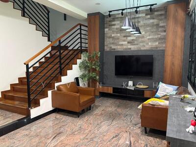 For Rent - Marine Garden