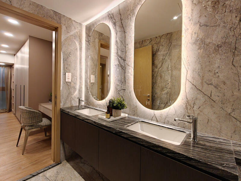 ❤️GIANT⚡️ VIEW now! Entertainment Room with Ensuite Bathroom! Freehold Inter Terrace Terraced House For Sale at S$ 7,880,000 | PropertyGuru Singapore