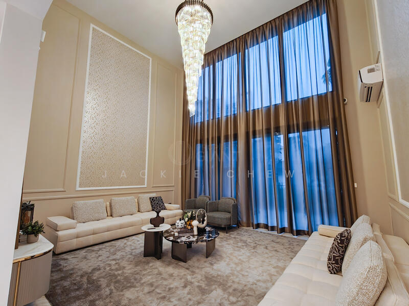 ❤️GIANT⚡️ VIEW now! Entertainment Room with Ensuite Bathroom! Freehold Inter Terrace Terraced House For Sale at S$ 7,880,000 | PropertyGuru Singapore